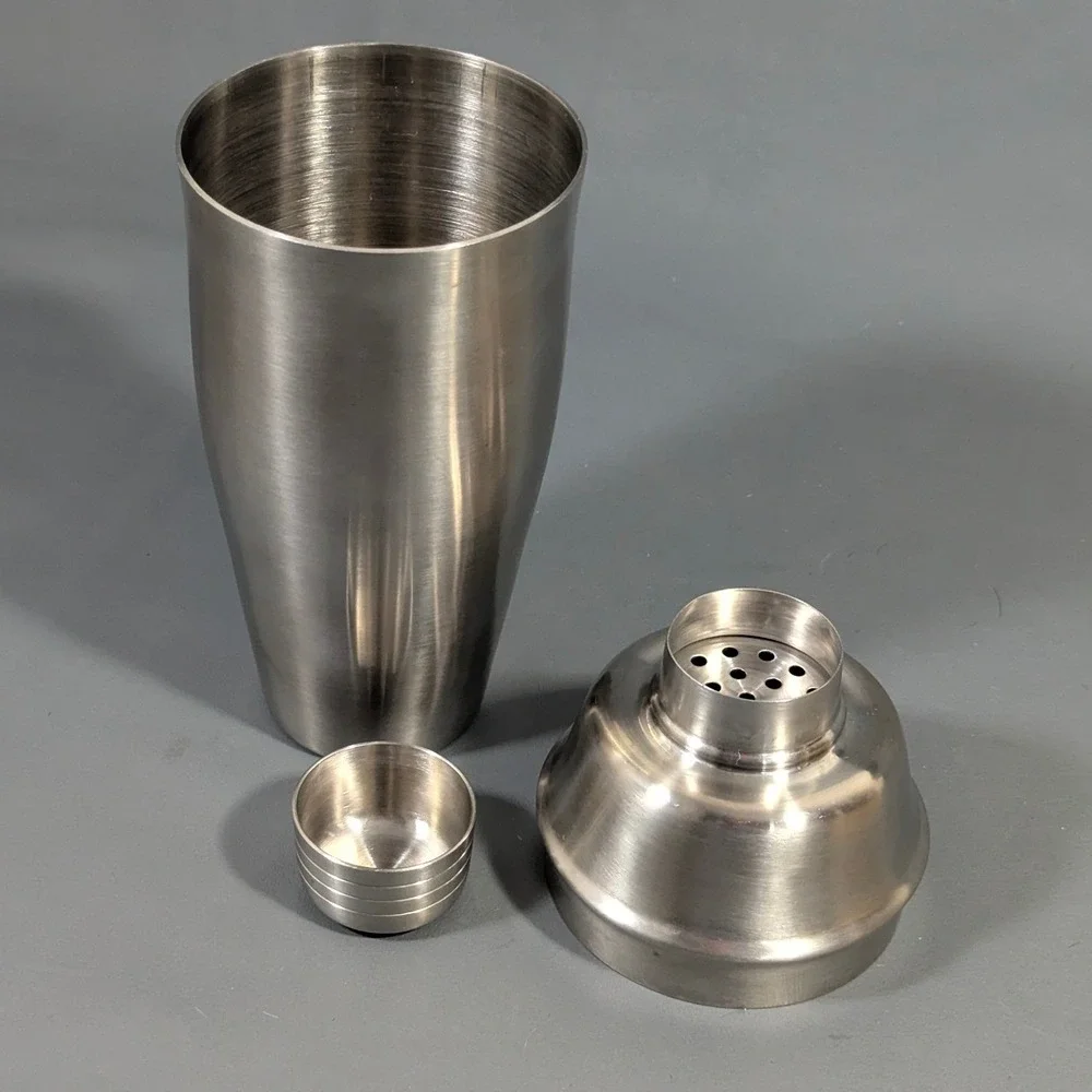 Pedrini Stainless Steel 18-8 Cocktail Shaker 3-Piece Cobbler Style Barware